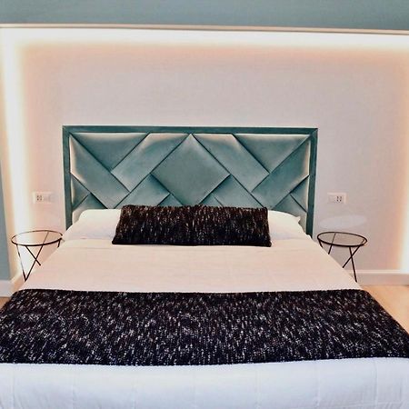 Guest House Domus Gratia Russo ローマ エクステリア 写真